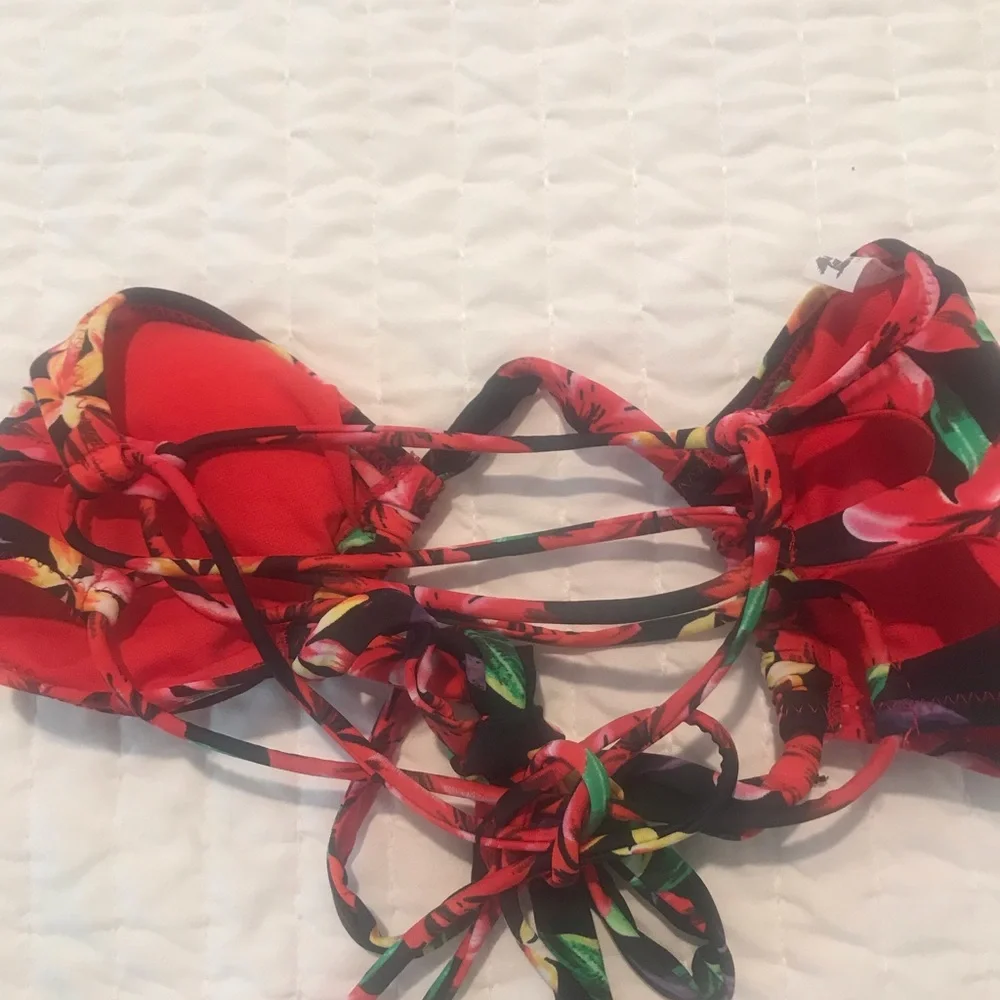 Forever Young Swim Suit Top - Picture 2 of 8